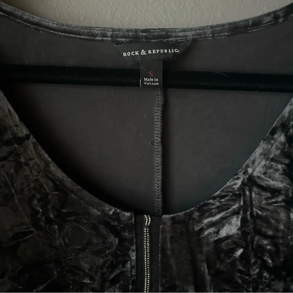 Rock & Republic Shirt Sz Small S Black Crushed Velvet Sleeveless Hilo Stretch - Picture 5 of 10